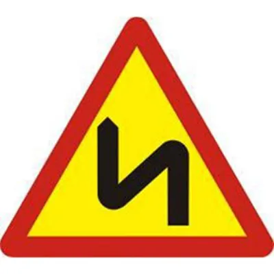 Biển báo 202 - Nhiều chỗ ngoặt nguy hiểm liên tiếp