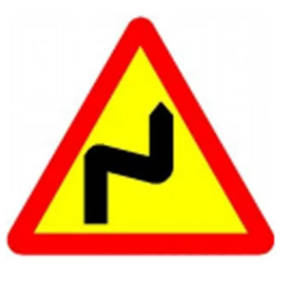 Biển báo A,1d - Chỗ ngoặt nguy hiểm liên tiếp bên phải 